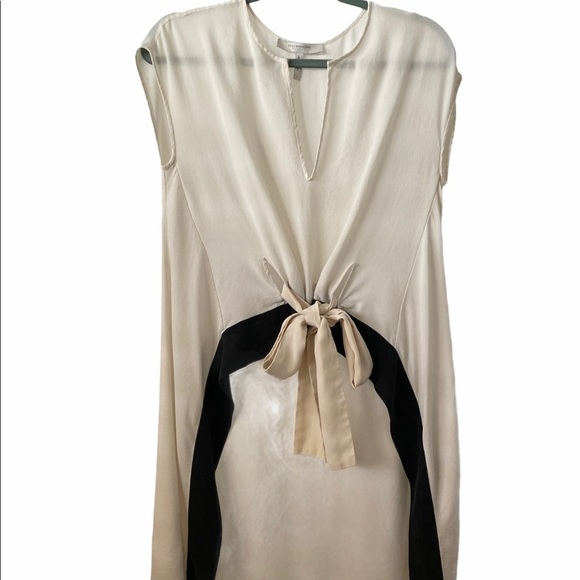 BCBG Maxazria Hi Lo Top Size Small - Picture 5 of 5